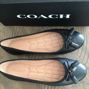 Coach flats, brand new, 7.5, black